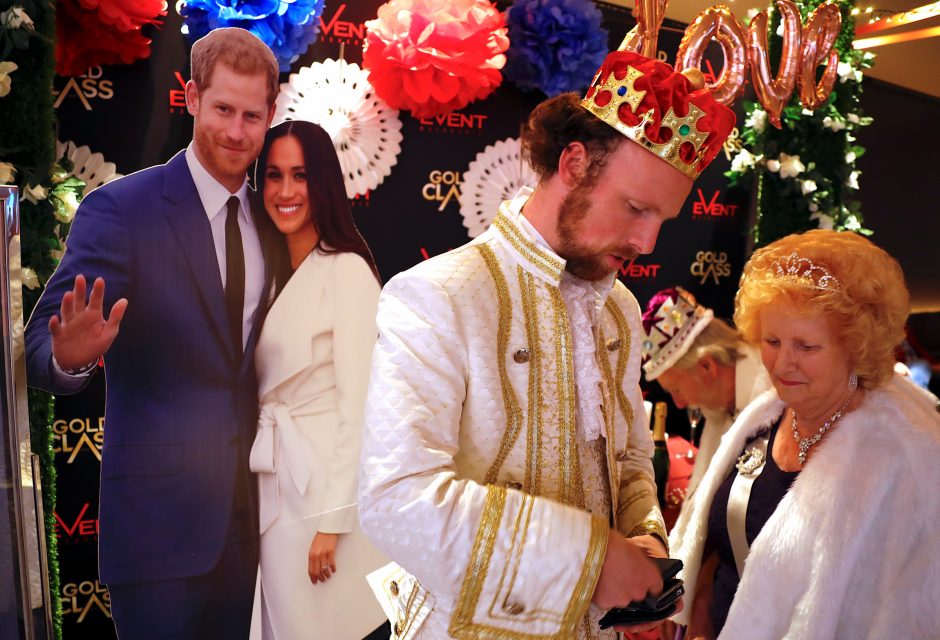 Princas Harry ir M. Markle paskelbti vyru ir žmona
