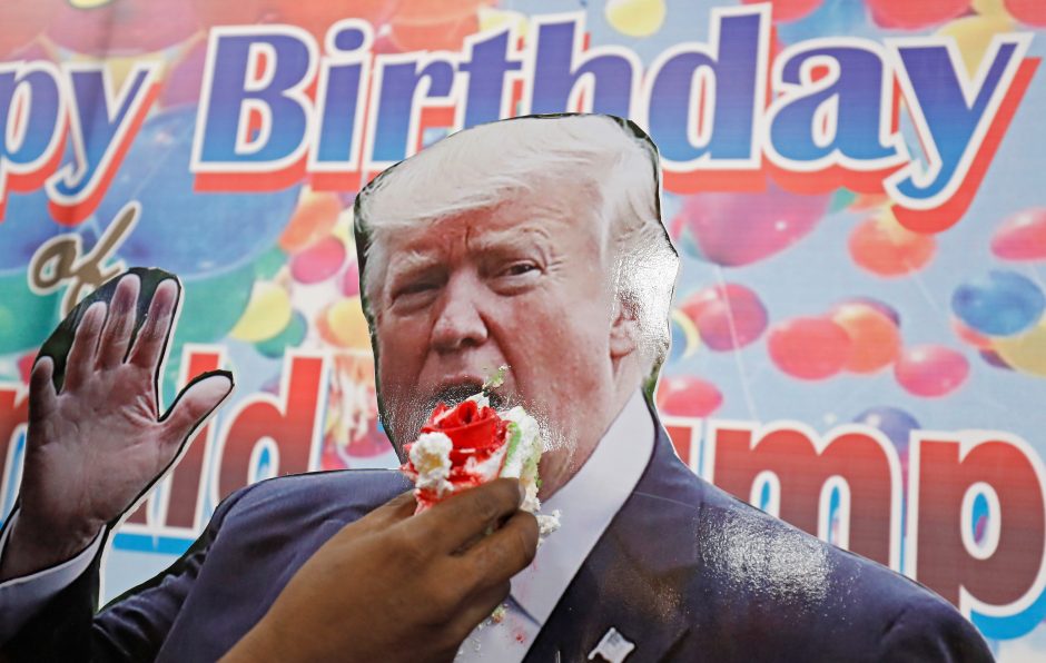 JAV prezidentas švenčia gimtadienį: jo sveikata kelia didelį susidomėjimą
