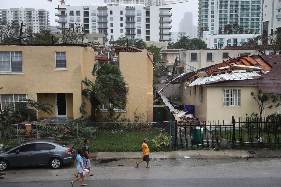 Nusilpęs uraganas „Irma“ Floridoje padarė didžiulių nuostolių