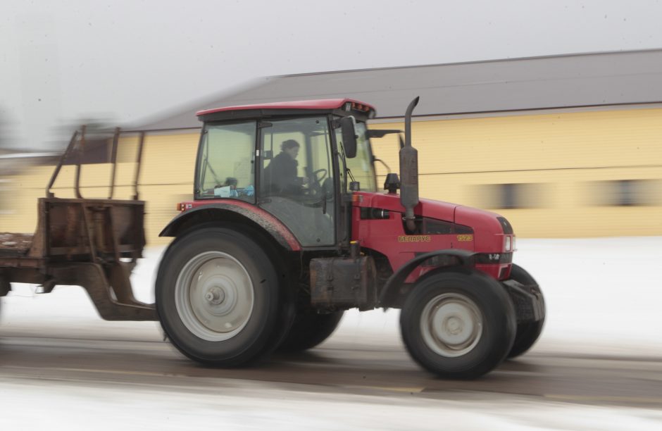 Ūkininkai renkasi nebe čekiškus, o baltarusiškus traktorius