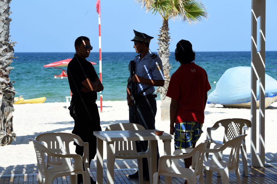Britanijos ir Danijos piliečiai raginami išvykti iš Tuniso