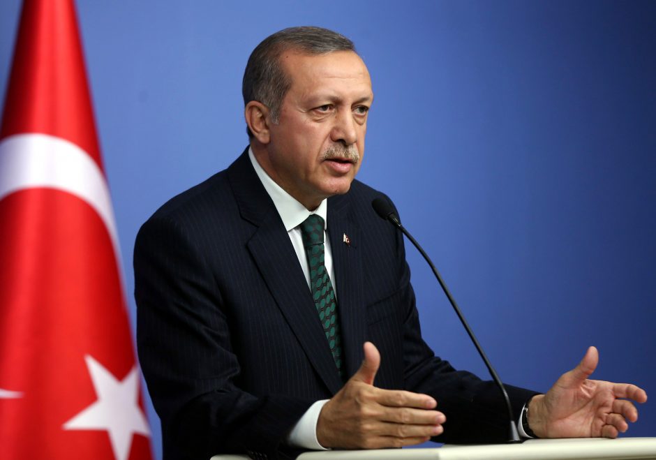 Turkijos parlamentas svarstys kurdų lyderių neliečiamybės panaikinimą