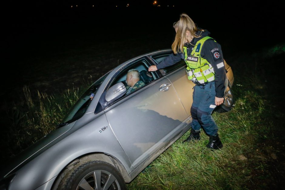 Girto vairuotojo nuotykiai pakeliui iš žvejybos