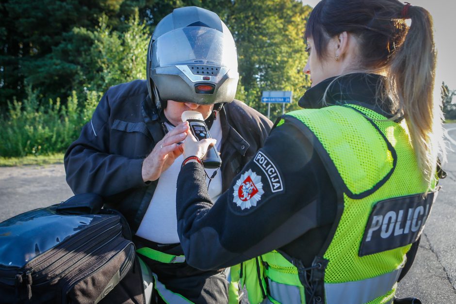 Policijos reiduose – sankcijos už girtumą ir viršytą greitį