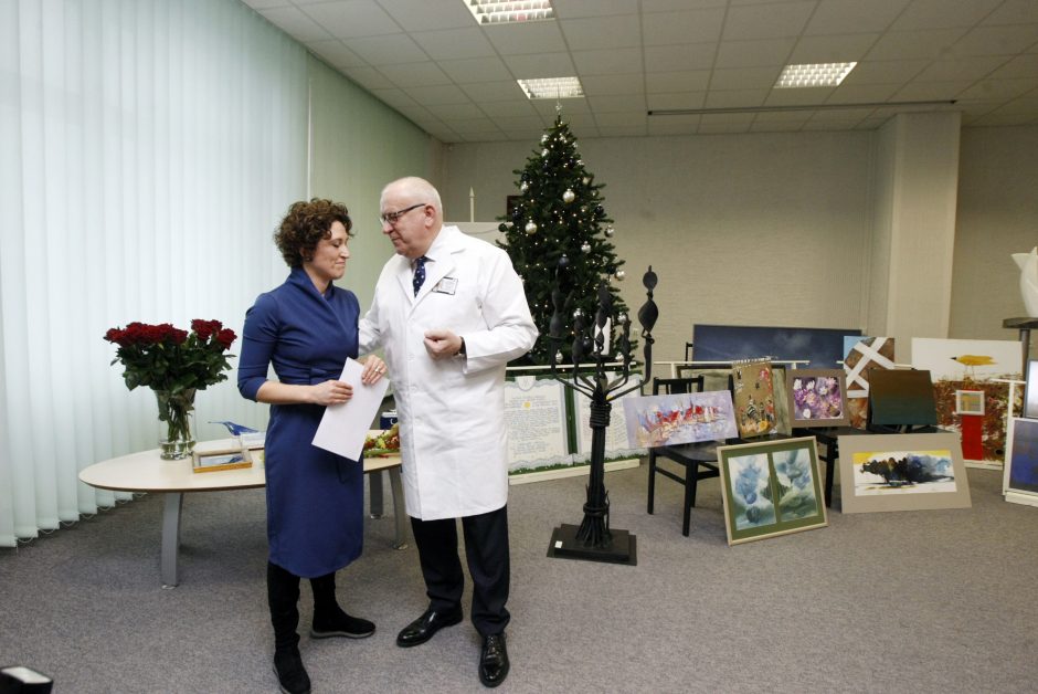 Klaipėdos jūrininkų ligoninės galeriją menininkai papuošė naujais darbais