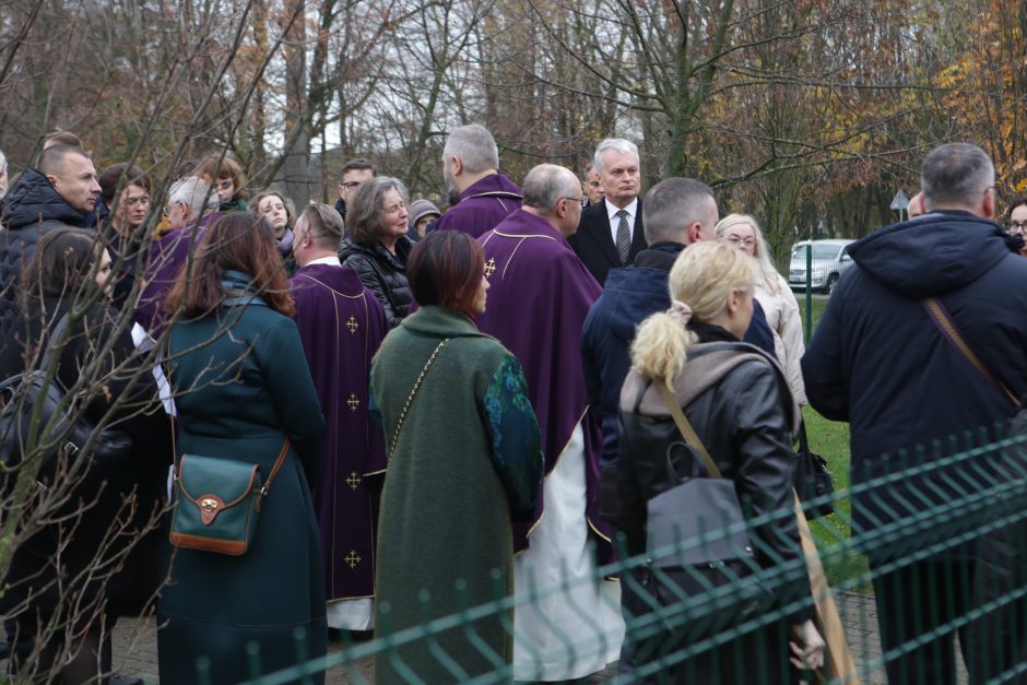 Po tėčio laidotuvių – jautri prezidento padėka žmonėms, padėjusiems sunkią valandą 