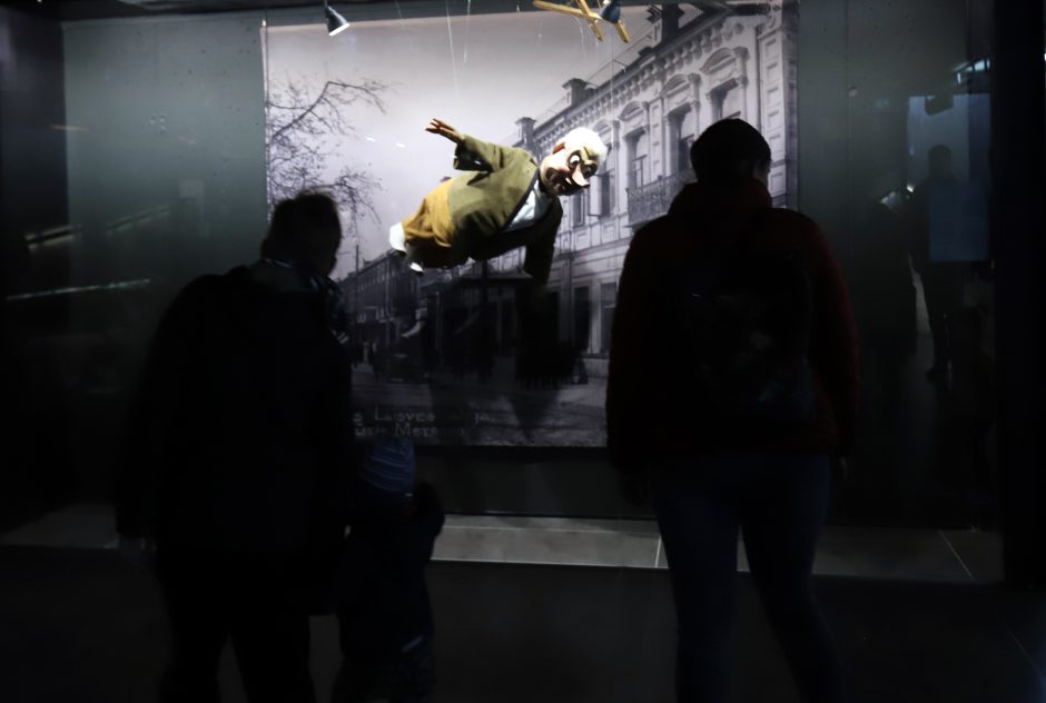 Praūžė Muziejų naktis: gausius lankytojus pasitiko įdomybės, bet ne visur
