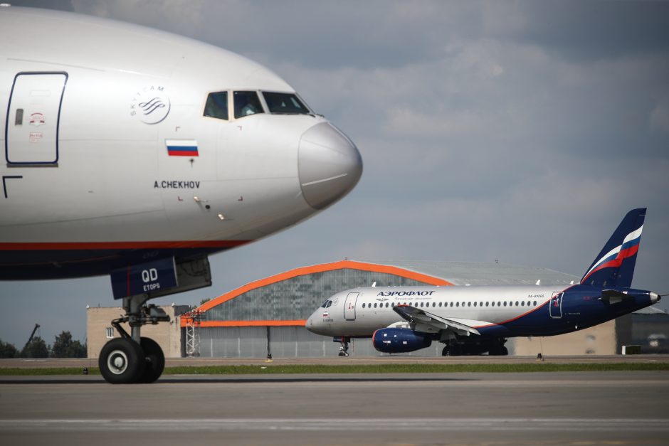 Maskvoje nusileido apie variklių valdymo sistemos gedimą pranešęs „Boeing 777“