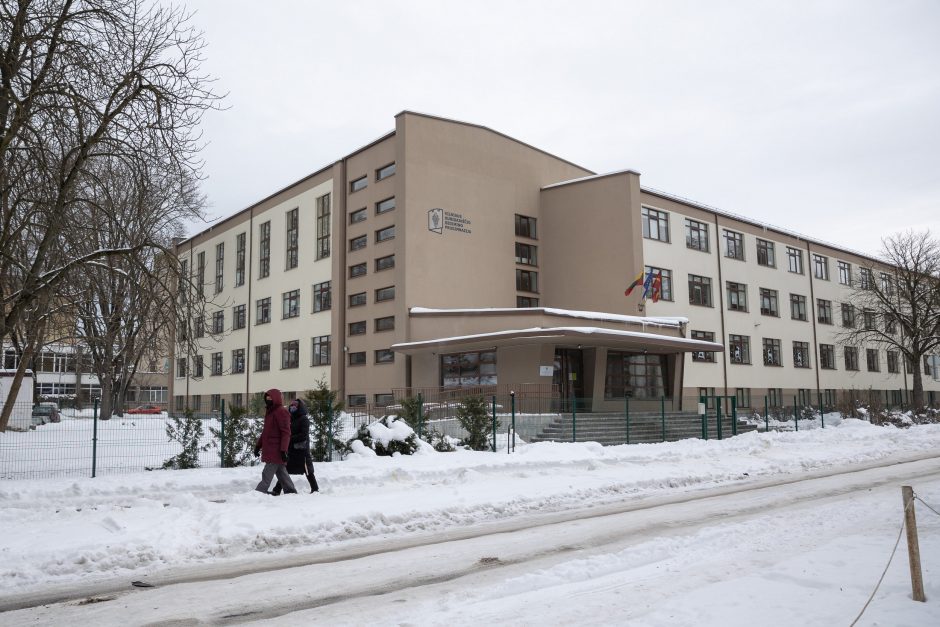 Vilniaus savivaldybė atrinko dar tris mokyklas pradinukų bandomajam grįžimui