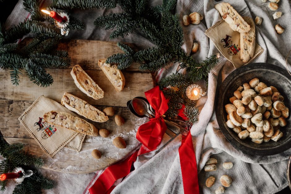 Žymaus šefo patarimai Kalėdoms: lietuviškų kūčiukų ir itališkų biskočių receptai