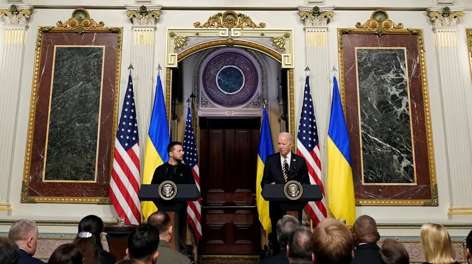 Kremlius: JAV provokuoja Ukrainą tęsti karą