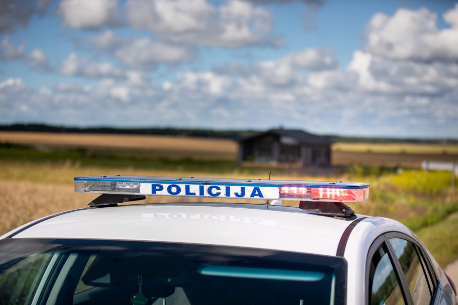 Įmonės sulaukė Klaipėdos policininkų ir VMI patikrų: nustatė apskaitos pažeidimus