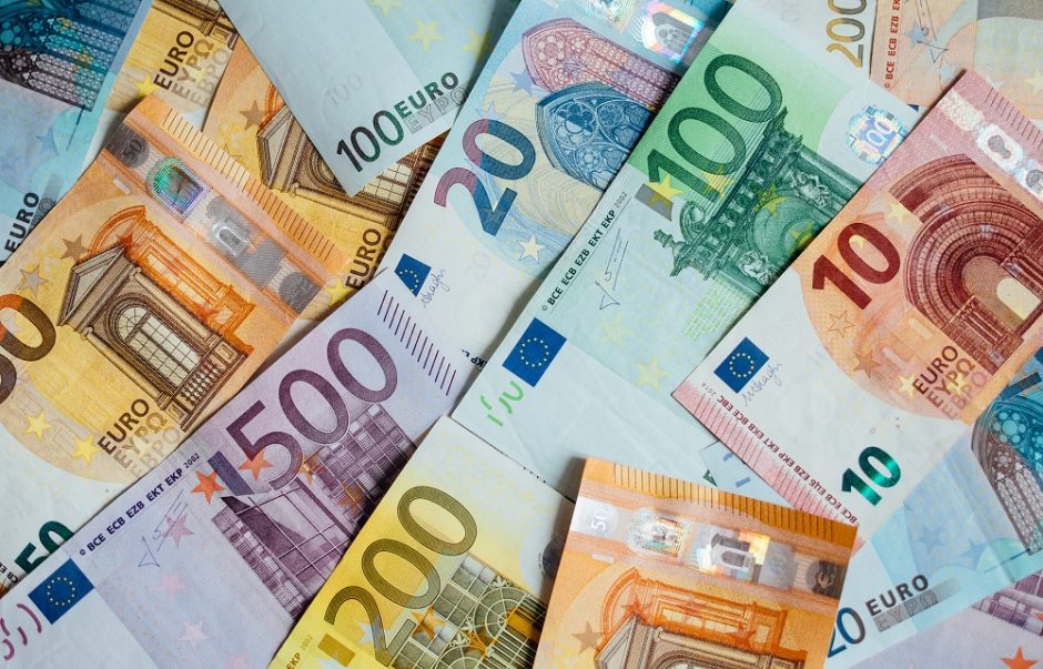 Infliacija euro zonoje kovą pasiekė naują rekordą