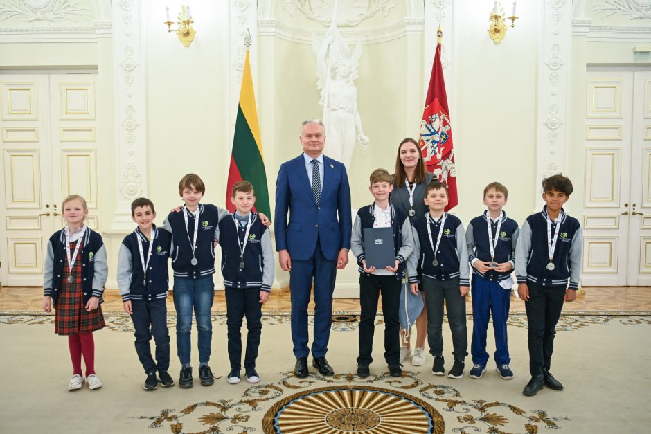 G. Nausėda: svarbu, kad šachmatų žaidimas pasklistų po visas Lietuvos mokyklas