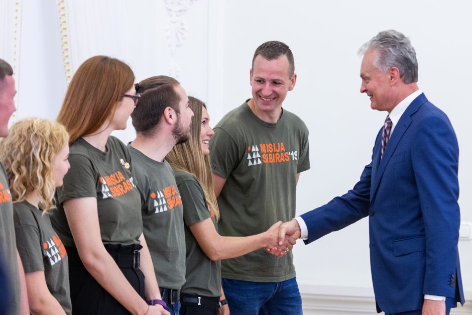 G. Nausėda susitiko su projekto „Misija Sibiras“ dalyviais