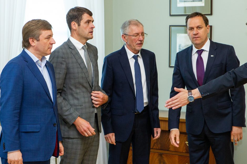 G. Nausėda įvardijo keturis ministrus, kuriuos ragina palikti Vyriausybėje