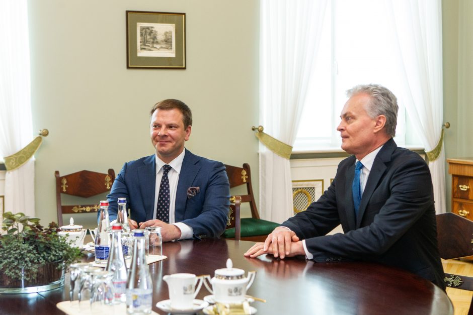 G. Nausėda ir V. Šapoka aptarė, kaip pasiekti proveržį gerovės valstybės link
