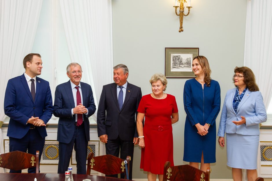 Prezidentas susitiko su Seimo valdyba