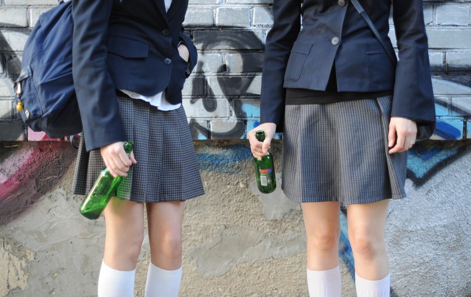 Pirmąją mokslo metų dieną alkoholio pardavinėti įstatymas nedraus