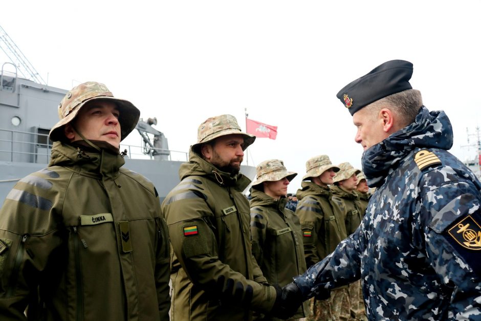 Į tarptautinę operaciją Viduržemio jūroje išlydėti Lietuvos kariai