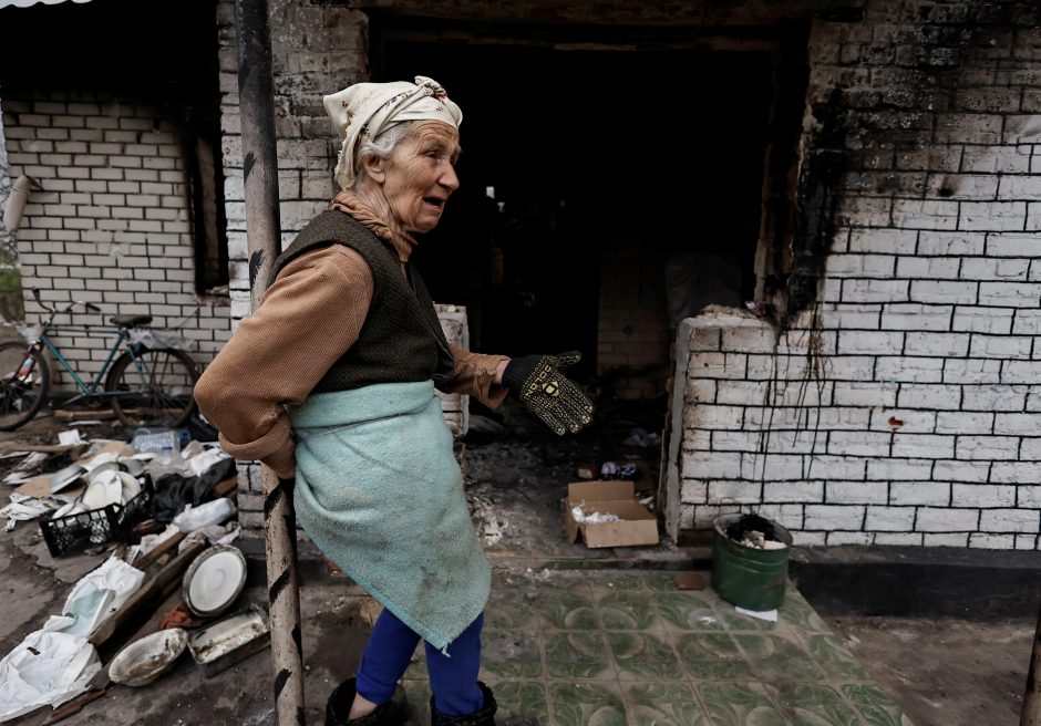Karas: iš Mariupolio „Azovstal“ gamyklos pavyko evakuoti apie 100 civilių