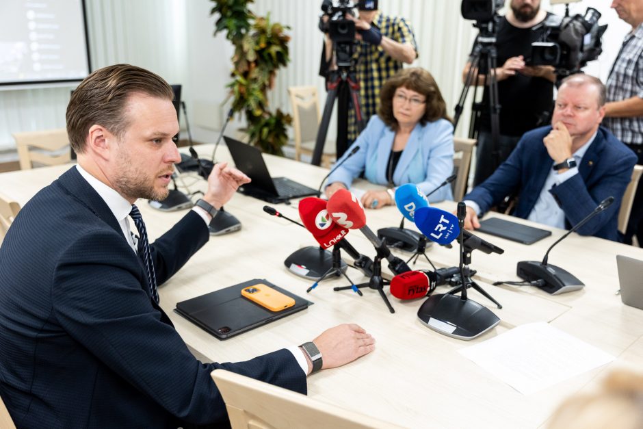 S. Skvernelis: sutarta, kad rudenį bus renkami parašai dėl interpeliacijos G. Landsbergiui