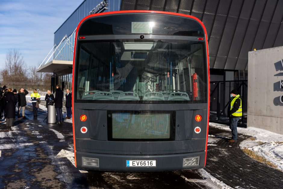 Elektrinio autobuso pristatymas Vilniaus oro uoste