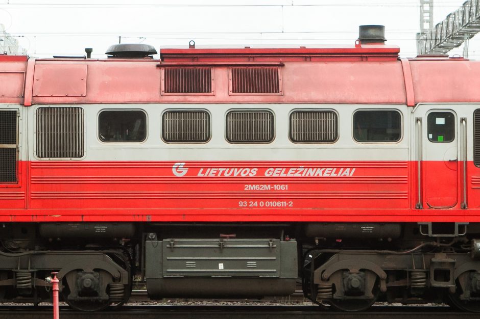 Pareigūnai mokėsi vaduoti užgrobtą „Lietuvos geležinkelių“ traukinį