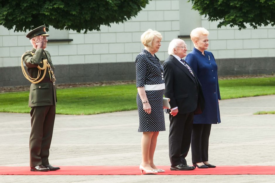 Į Lietuvą atvyko Airijos prezidentas