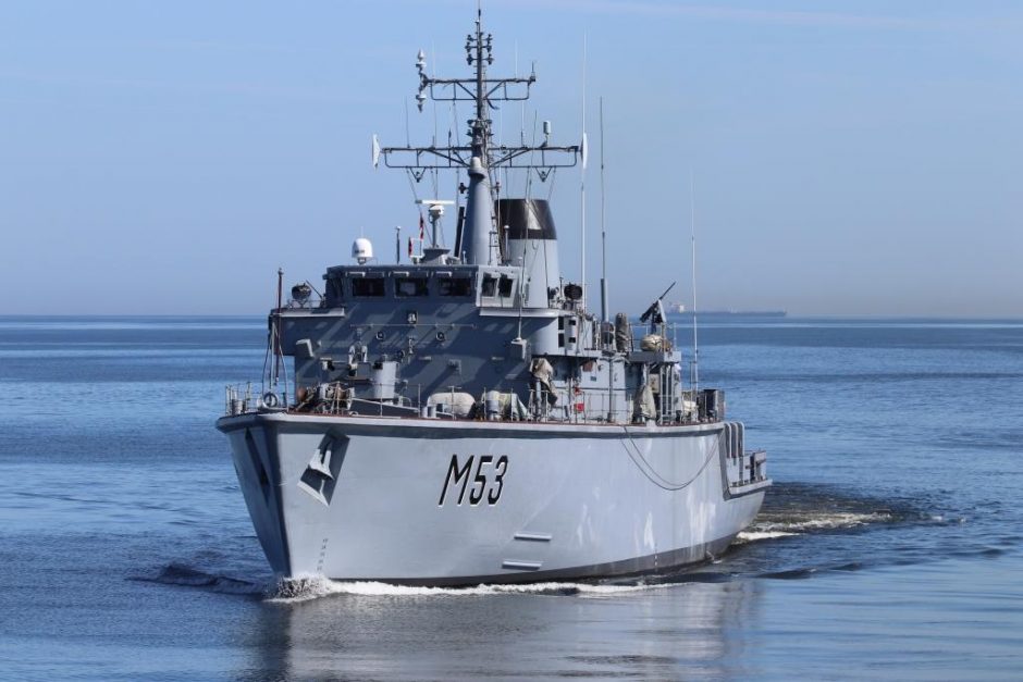Lietuvos karo laivai ieško nesprogusios amunicijos Baltijos jūroje