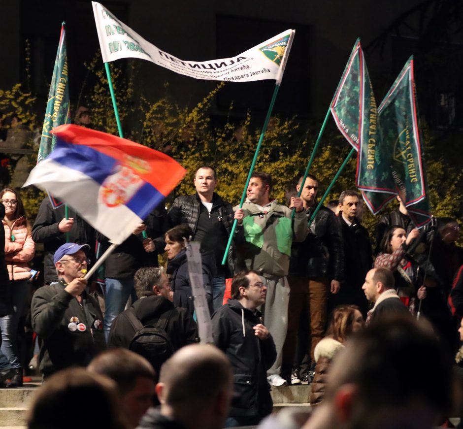Serbai reikalauja laisvos žiniasklaidos ir sąžiningų rinkimų