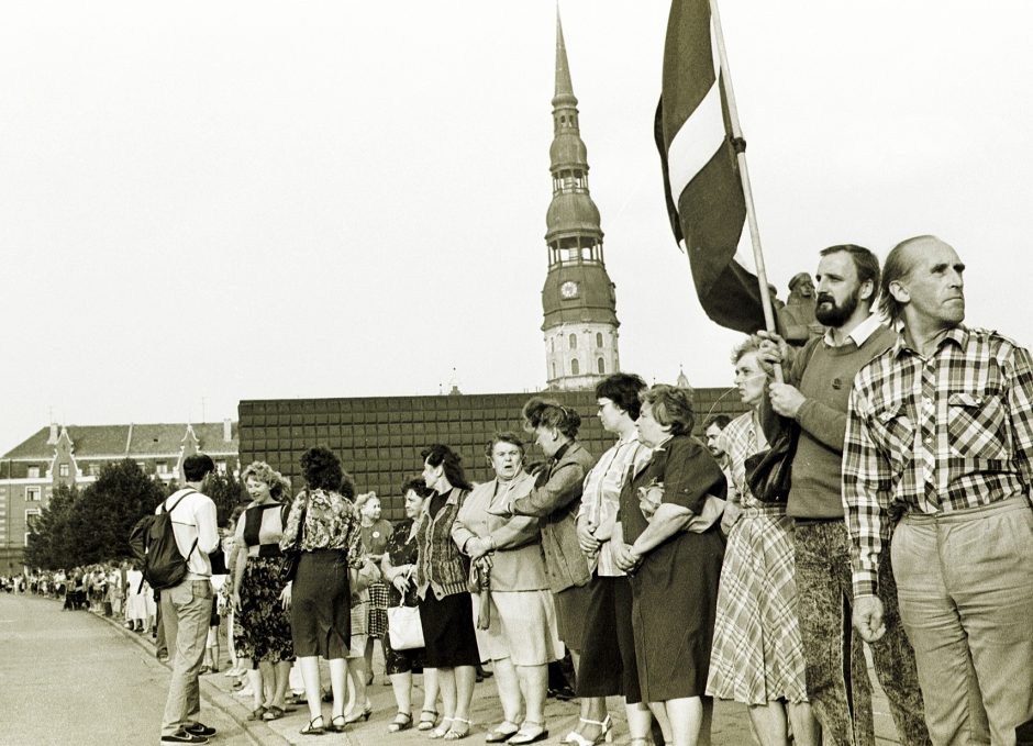 Baltijos kelio 30-mečio proga – akcijos nuo Vilniaus iki Honkongo