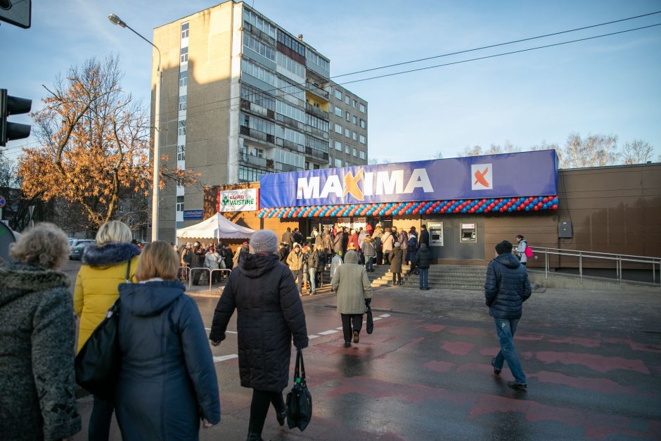 Vilniaus Savanorių prospekte – atnaujinta „Maximos“ parduotuvė
