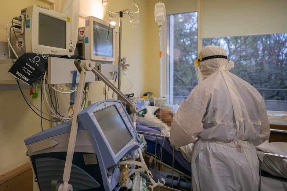 Verslas Vilniaus ligoninėms dovanoja COVID-19 gydymui skirtą įrangą