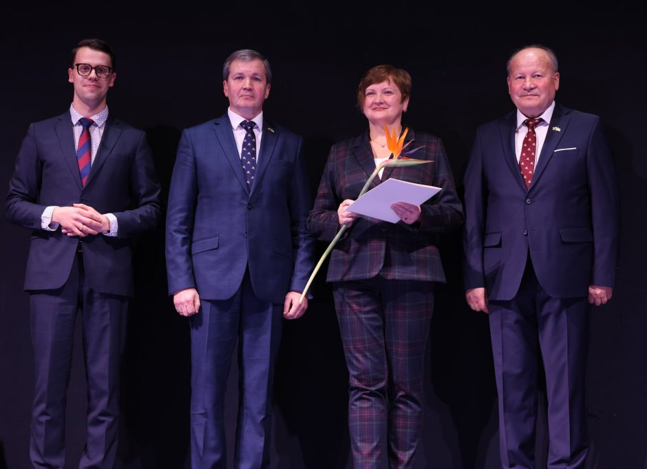 Muzikiniame teatre apdovanoti Kauno rajono kultūros darbuotojai