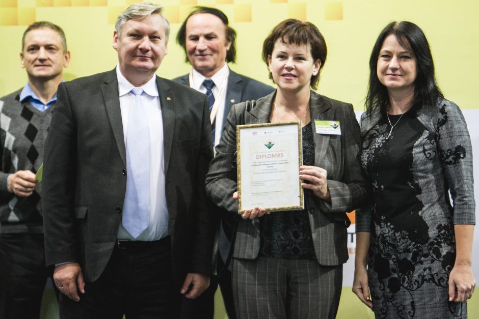 Rekordinėje parodoje „Rinkis prekę lietuvišką“ pirmąkart apdovanoti geriausieji