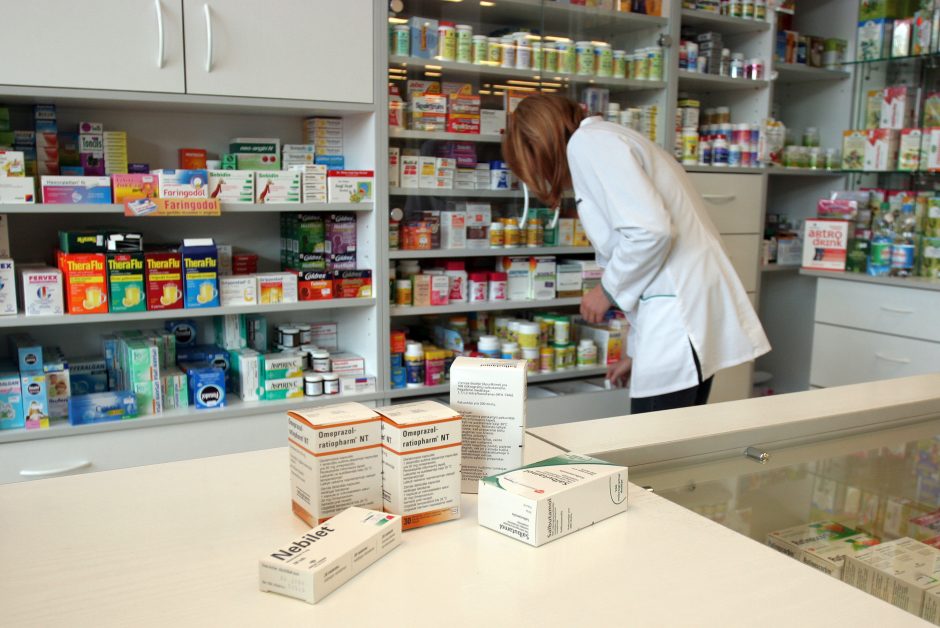 Svarstys,  ar nukelti vaistinėms svarbios įstatymo pataisos įsigaliojimą