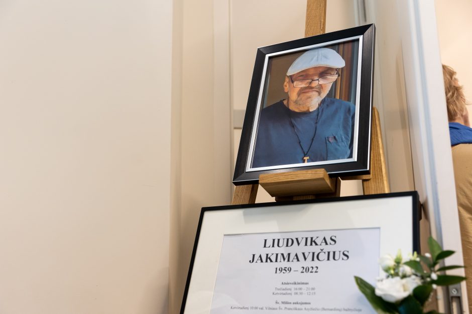 Rašytojo L. Jakimavičiaus laidotuvės