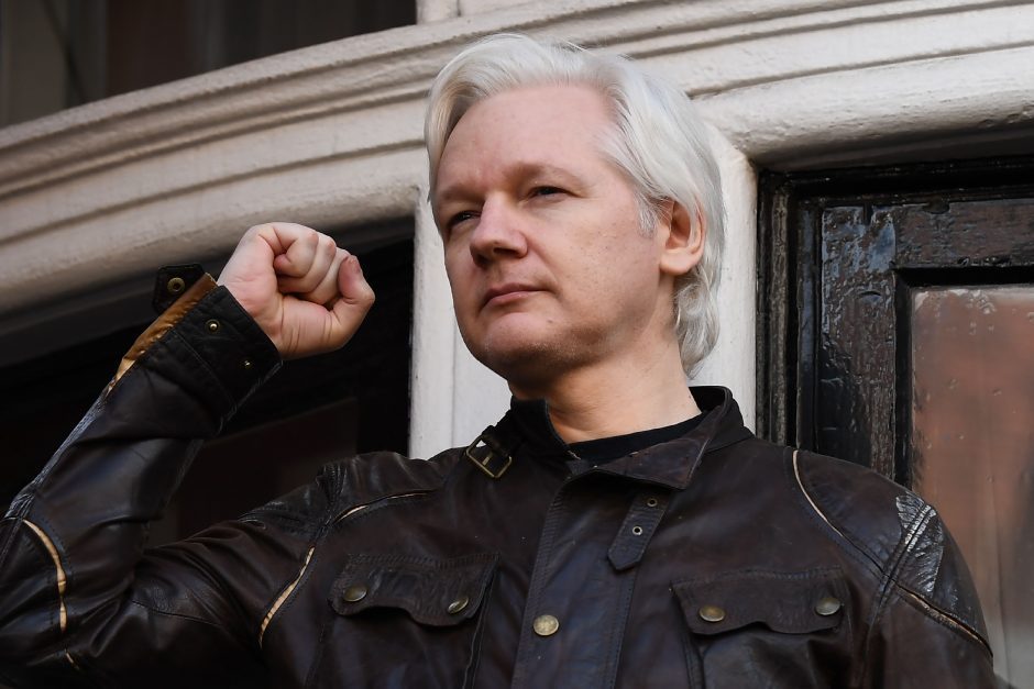 J. Assange advokatai apskundė JK teismo sprendimą dėl jo ekstradicijos į JAV