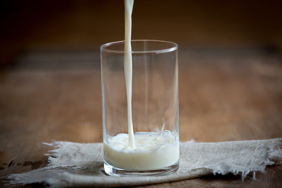 Siekdami diskusijų dėl naujos tvarkos, pienininkai įsipareigoja laikytis senosios