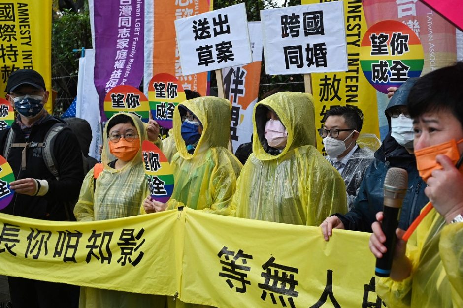 Taivano LGBTQ aktyvistai Valentino dienos proga protestavo prieš santuokų įstatymą