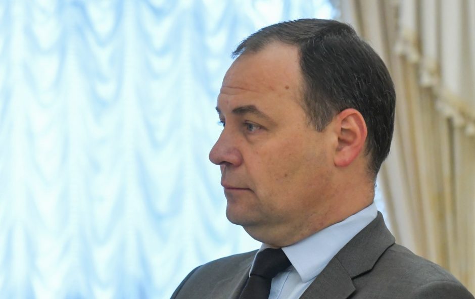 Naujuoju Baltarusijos premjeru paskirtas gynybos pramonės vadovas R. Golovčenka