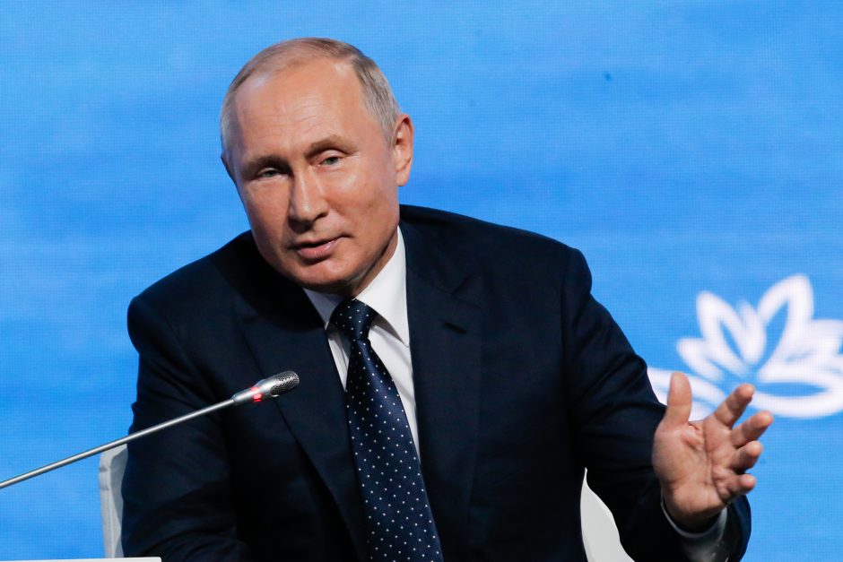 V. Putinas: baigiamos „didelio masto“ derybos su Ukraina dėl apsikeitimo kaliniais