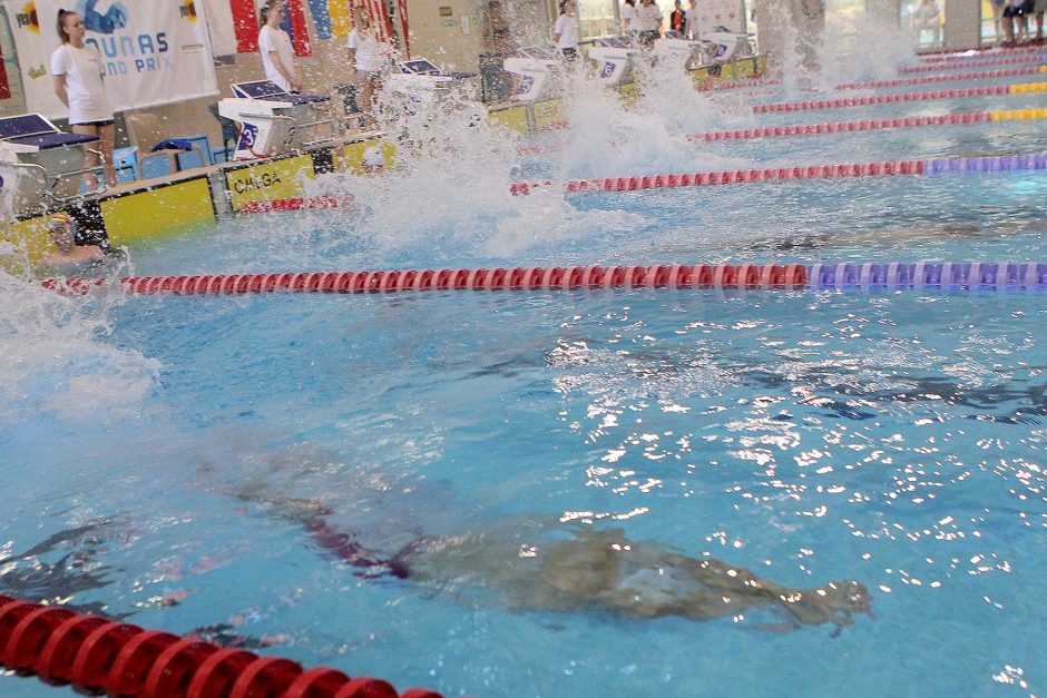 Sužibo nauja plaukimo žvaigždė: pagerino R. Meilutytės rekordą