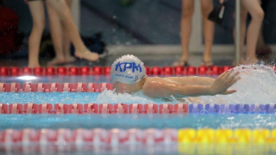 Sužibo nauja plaukimo žvaigždė: pagerino R. Meilutytės rekordą