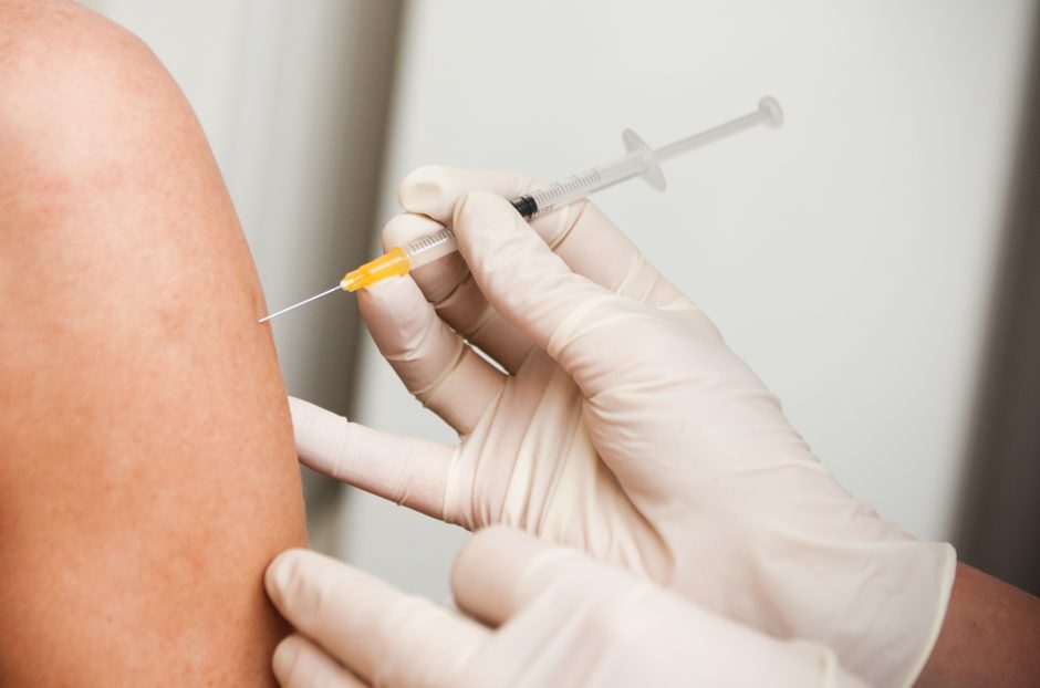Lietuvą pasiekė 50 tūkst. nemokamų gripo vakcinos dozių