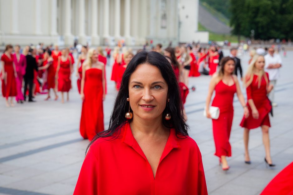 Kampanijos „Raudona suknelė“  labdaros renginys