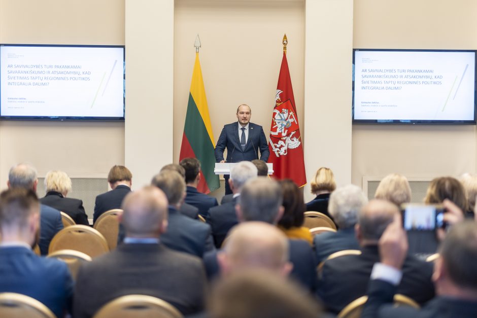 Prezidento patarėjas: 1,6 mlrd. eurų vertės Regionų plėtros programa pajudėjo į priekį