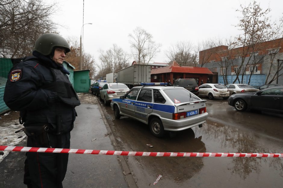 Prie Maskvos sugriuvus pramonės pastatui žuvo mažiausiai trys žmonės