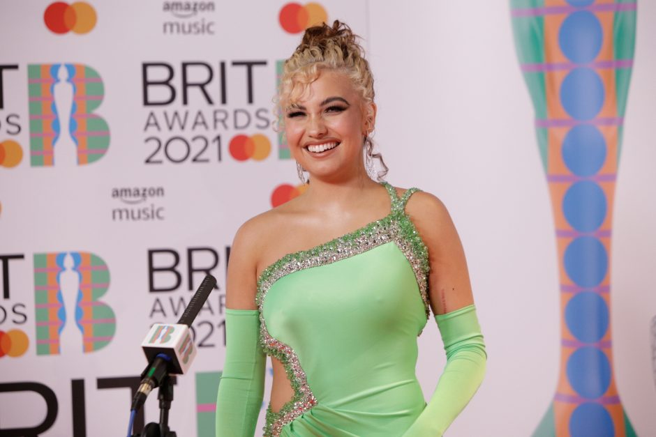 Per „Brit Awards“ ceremoniją už „Metų albumą“ pagerbta Dua Lipa